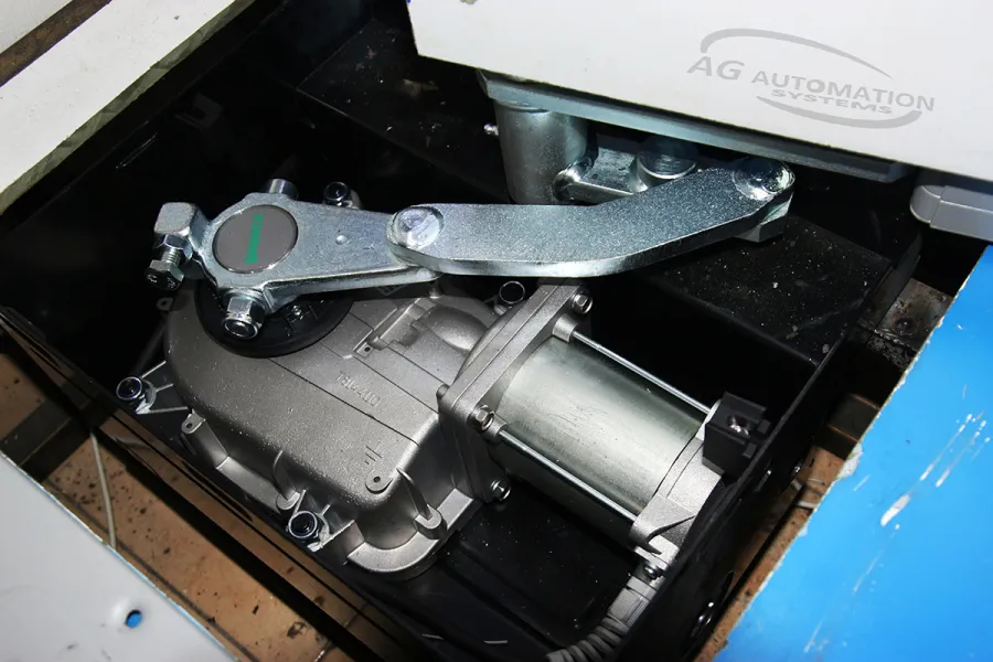 Motor cổng âm sàn Beninca AG-BA500 DC 24v